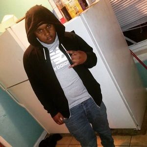 Meet your Posher, Bobby